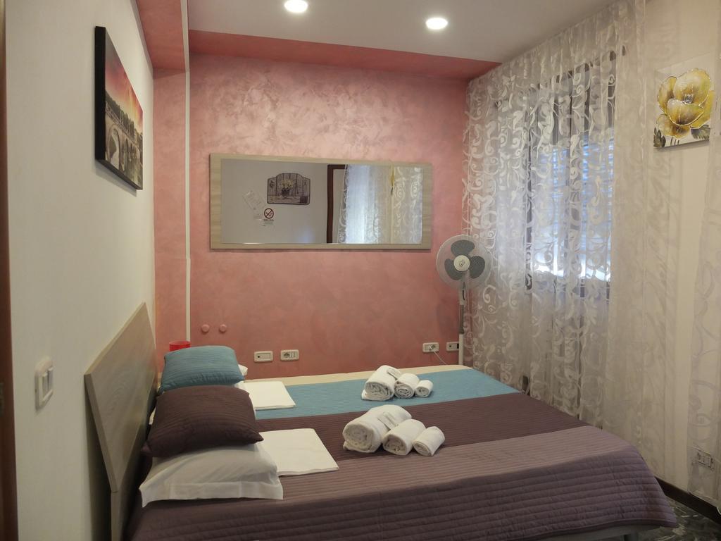Maxim Rooms 罗马 外观 照片