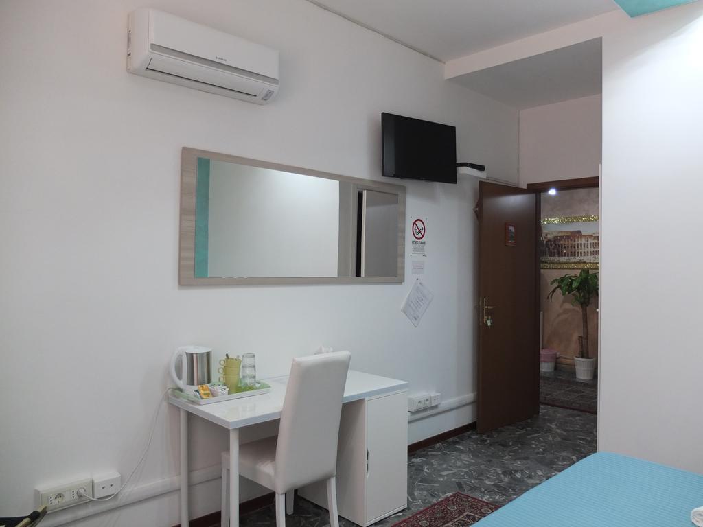 Maxim Rooms 罗马 外观 照片