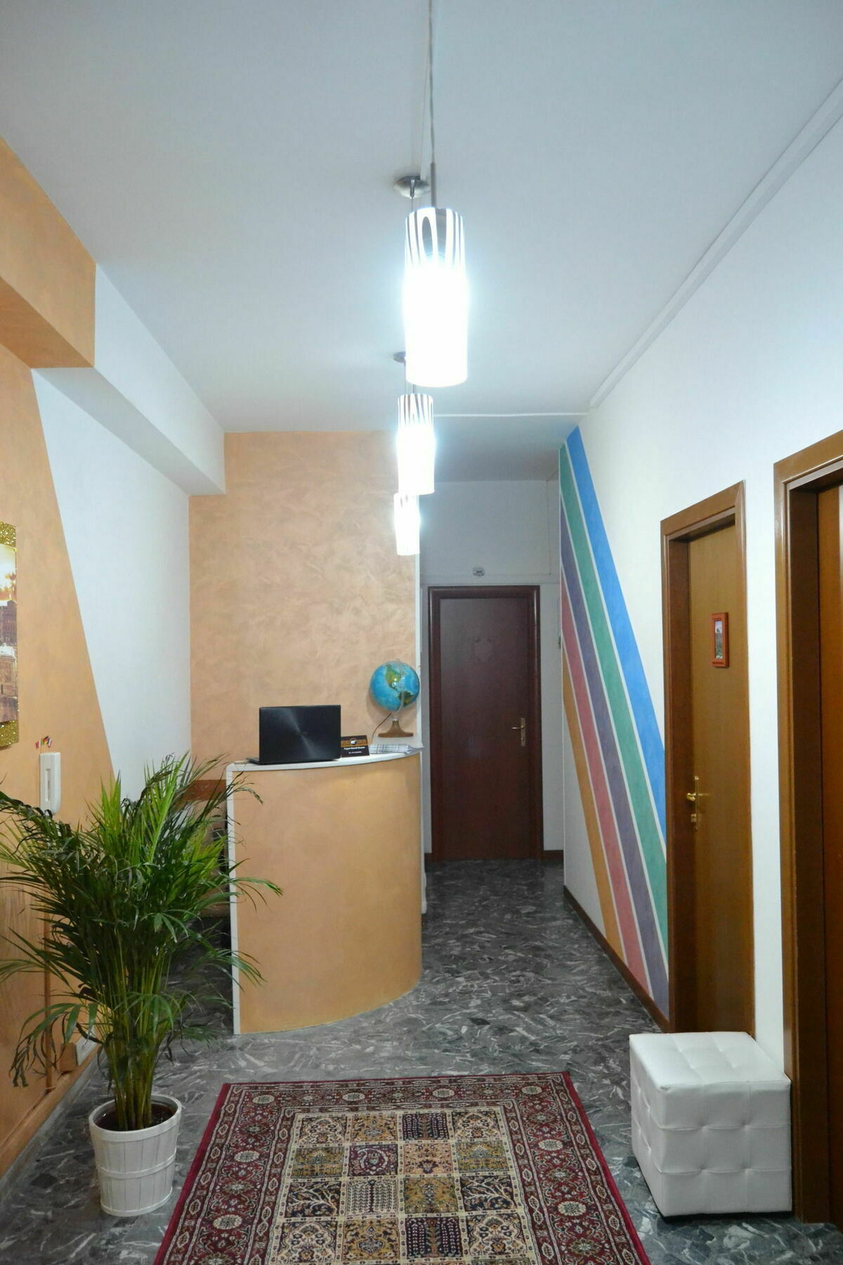 Maxim Rooms 罗马 外观 照片