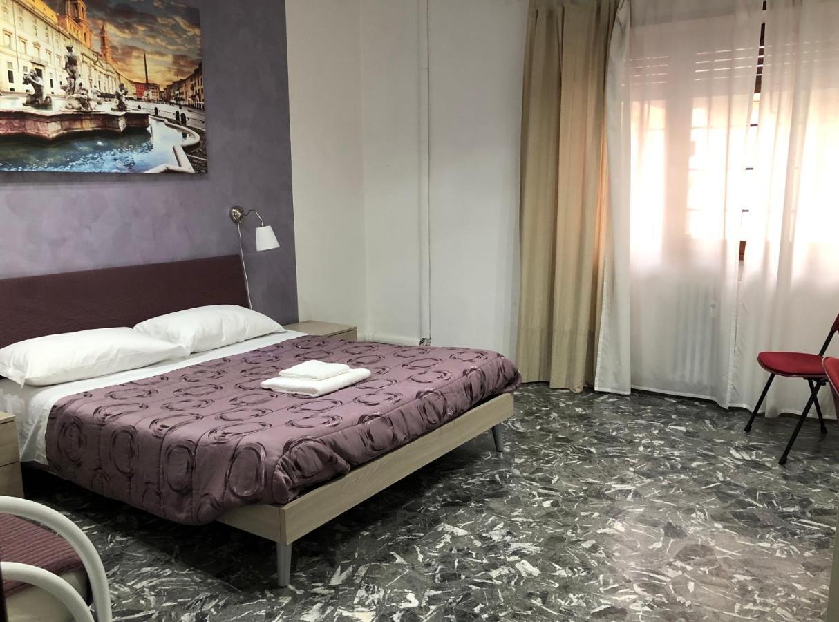Maxim Rooms 罗马 外观 照片